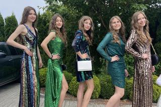 Kieleckie pięcioraczki na Balu Ósmoklasisty i bierzmowaniu