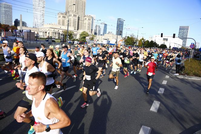 Uczestnicy 46. edycji Nationale-Nederlanden Maratonu Warszawskiego