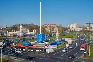 W Lublinie powstał Maszt Niepodległości. Ma 35 metrów wysokości [ZDJĘCIA]