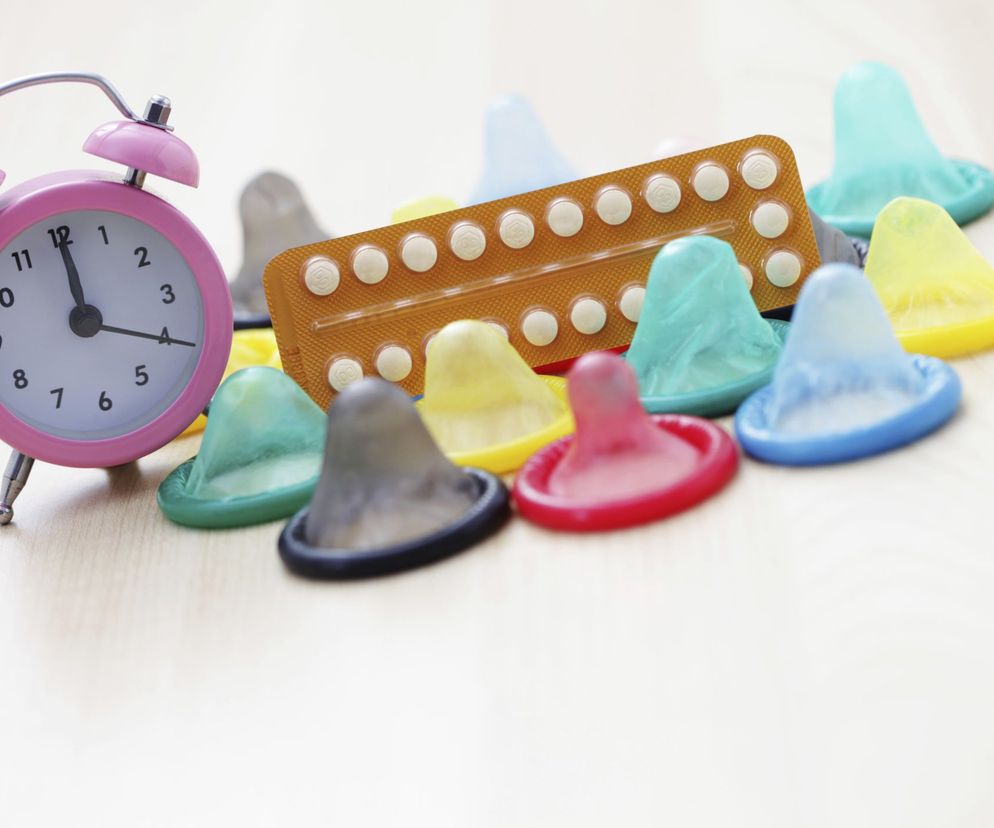 Antykoncepcja hormonalna charakteryzuje się wysoką skutecznością i niewielkim ryzykiem skutków ubocznych.
