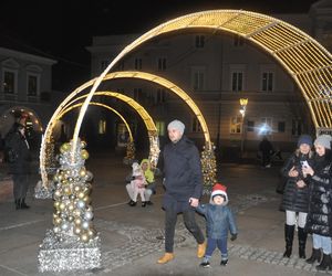 Świąteczne iluminacje 2024 w centrum Kielc