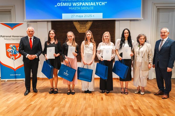 Młodzi działacze społeczni docenieni przez miasto Siedlce