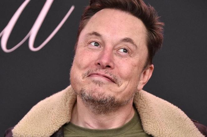 Elon Musk stracił KOLOSALNĄ kwotę! Wszystkiemu winny jest.... perkusista metalowy!