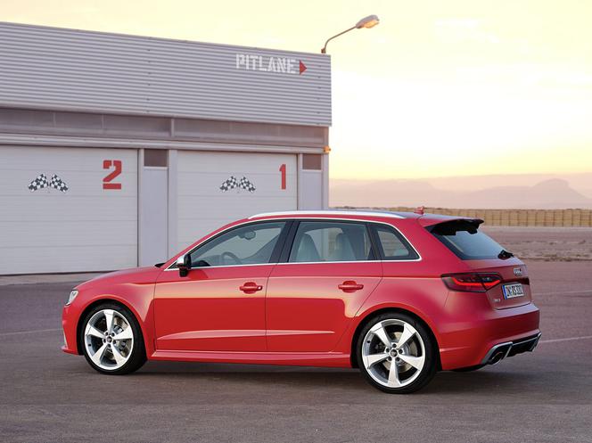 2015 Audi RS3 Sportback