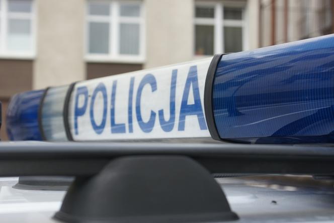 Elbląscy policjanci zrobili nalot na pokaz sprzedażowy. Są zarzuty