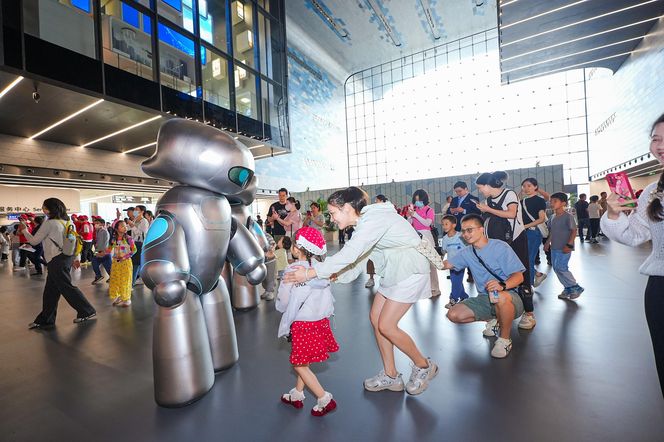 Shenzen Science & Technology Museum,  ZAHA HADID ARCHITECTS