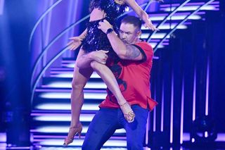 Taniec z Gwiazdami. Jeszcze nie tańczy, a zarabia najwięcej. Ile kosztuje Karolak?