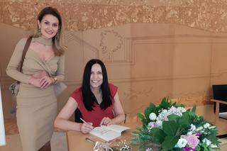 Tłumy czytelników na spotkaniu autorskim Katarzyny Łuczyńskiej! „Grzeszna i święta” ma szansę stać się bestsellerem!