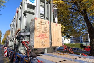 Ogromny transport dla Baltic Power. We Władysławowie