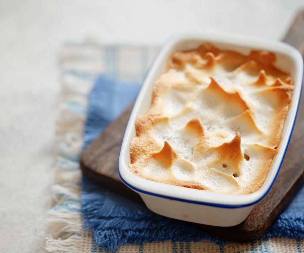 ryż z jabłkami i bezą