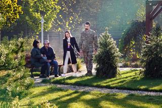 Barwy szczęścia odc. 2791. Gabrysia Niedzielska (Marta Juras), żołnierz Jack (Paweł Peterman)