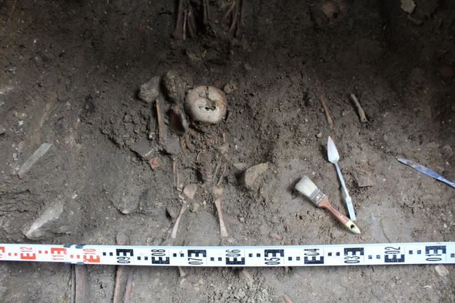 Groby dzieci. Odkrycie archeologiczne w Bytomiu
