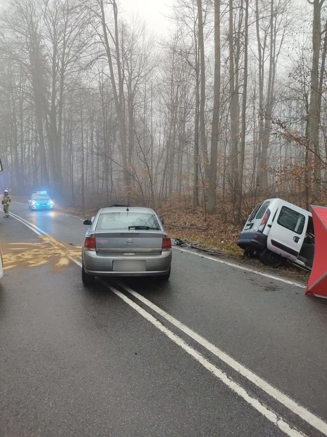 Wypadek na drodze krajowej numer 57 w okolicy miejscowości Tejstymy