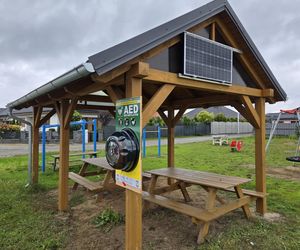 Henrykowo stawia na bezpieczeństwo – nowe defibrylatory AED