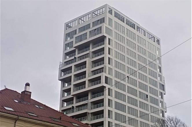 Dawny wieżowiec TVP zmienił się w apartamentowiec Sky Garden