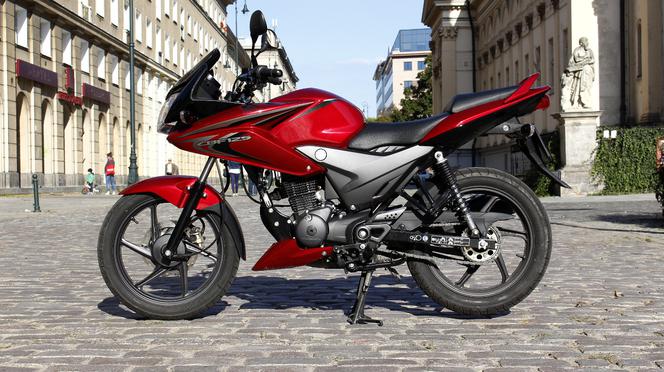 TEST Honda CBF 125: uniwersalny motocykl na dobry początek