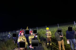 Wypadek autokaru wojskowego na autostradzie A4. Wielka akcja służb ratunkowych [ZDJĘCIA]