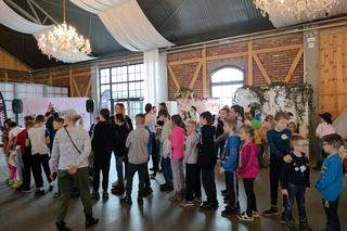 Ponad 200 dzieci ze świetlic środowiskowych i domów dziecka szukało pisanek w Wielkanocnej Wiosce Vikingów