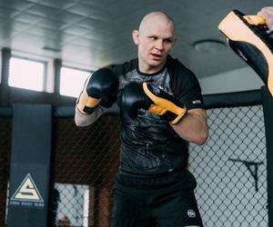Michał Pasternak szczerze o pieniądzach w FAME MMA. To jego największa wypłata? Okazuje się, że... nie!