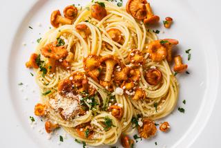 Spaghetti z kurkami: sprawdzony przepis