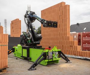 Robot murujący Walter