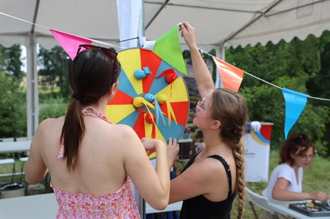 Niezwykły piknik przy Stawie w Lasocinie. Zobacz zdjęcia i relację! #DziałamyRazem