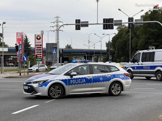 Policja zabezpiecza mecz GKS Katowice - Radomiak Radom