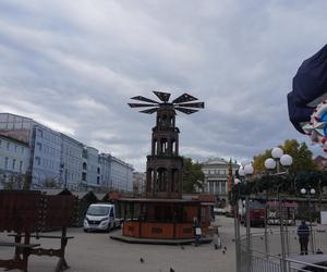 W Poznaniu trwają przygotowania do jarmarków świątecznych 2023