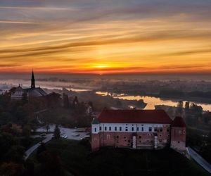 Sandomierz w jesiennej szacie z lotu ptaka