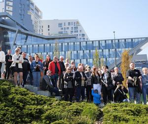 Ponad stu żołnierzy na Placu Solidarności w Olsztynie. Złożyli uroczystą przysięgę [ZDJĘCIA]