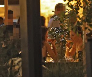 Marina Łuczenko-Szczęsna i Natalia Szroeder imprezują