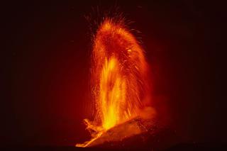 Etna. Wulkan gigant znowu wybucha w Europie!