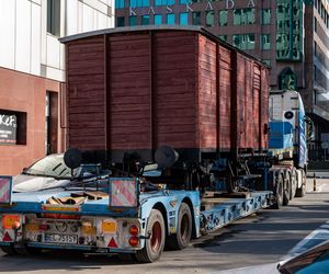 Tak wagon trafił do podziemi Muzeum Getta Warszawskiego