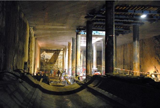 II linia metra. Stacja Nowy Świat