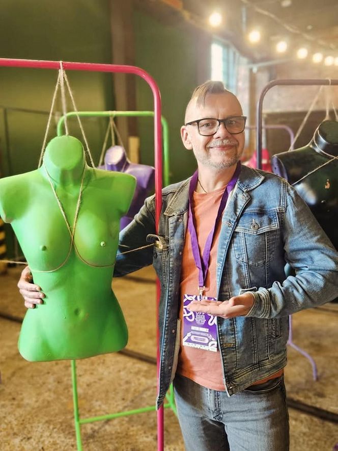 Artur Rawicz miał raka. Prawie stracił oko