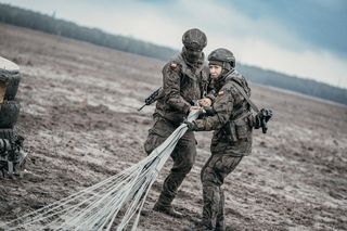 Wojsko trenuje w Małopolsce. Żołnierze szkolili się na Pustyni Błędowskiej