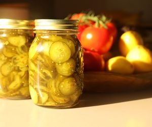 Ogórki po królewsku do słoików: najlepszy przepis 