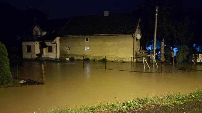 Zalana miejscowość Konradów koło Nysy