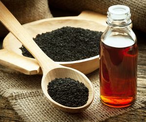 Nalewka z czarnuszki - na co pomaga? Właściwości zdrowotne i przepis