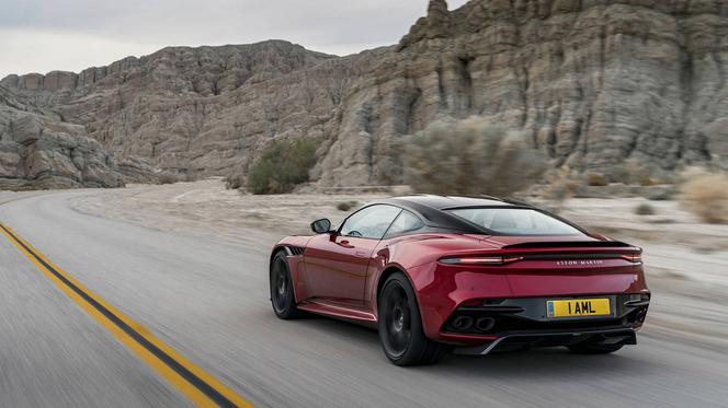 Aston Martin DBS Superleggera