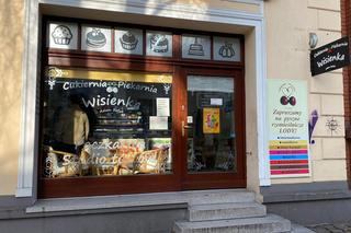 Kolejki po pączki na deptaku w Zielonej Górze