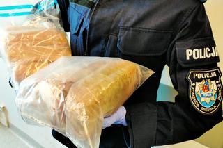 32 kilogramy narkotyków znaleźli policjanci z Torunia. 52-latek za kratami