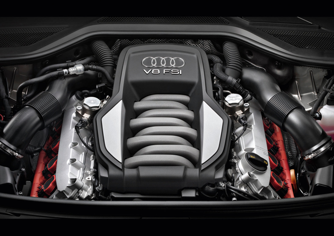Audi A8 sedan, model 2011