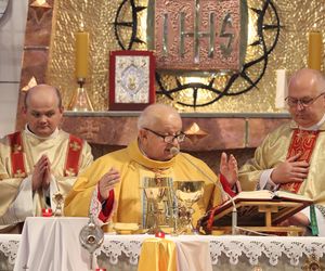 Obchody 50-lecia konsekracji parafii Matki Bożej Zwycięskiej w Krakowie-Borku Fałęckim 