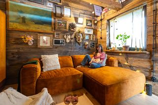 Podlaski spichlerzyk przemieniony w urokliwy dom. Historia Iwony i jej 35-metrowego domku