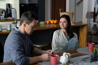 	M jak miłość odc. 1725. Kasia Stawska (Paulina Lasota), Jakub Karski (Krzysztof Kwiatkowski)