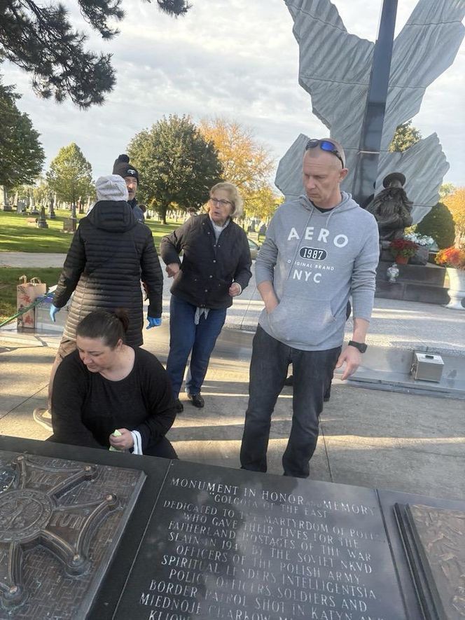 Polonia z Chicago szykuje się na dzień Wszystkich Świętych