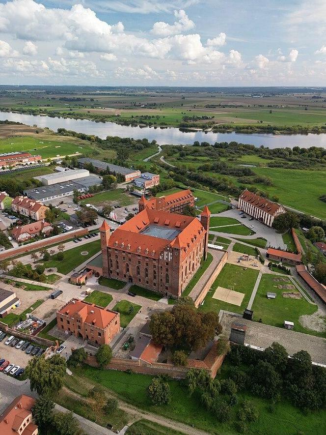 Nie tylko Malbork. Zamki krzyżackie - ile jest ich w Polsce i gdzie są? Zwiedzanie, atrakcje