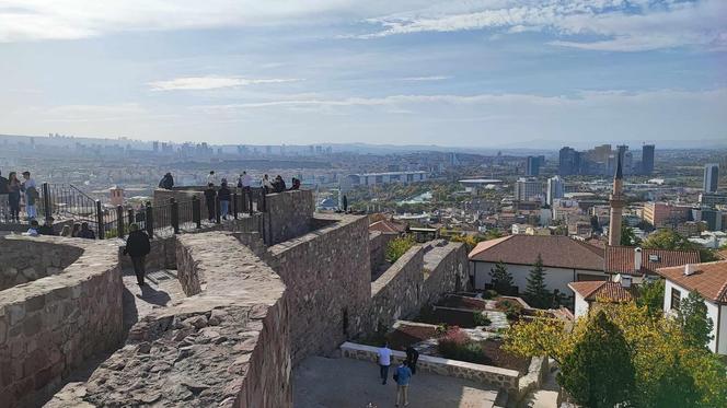 City break w Ankarze. Zabytkowe meczety, wielki grobowiec i starożytne ruiny