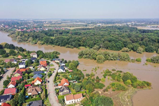 Tak wygląda Oława w czasach powodzi 2024 roku. Poruszający materiał